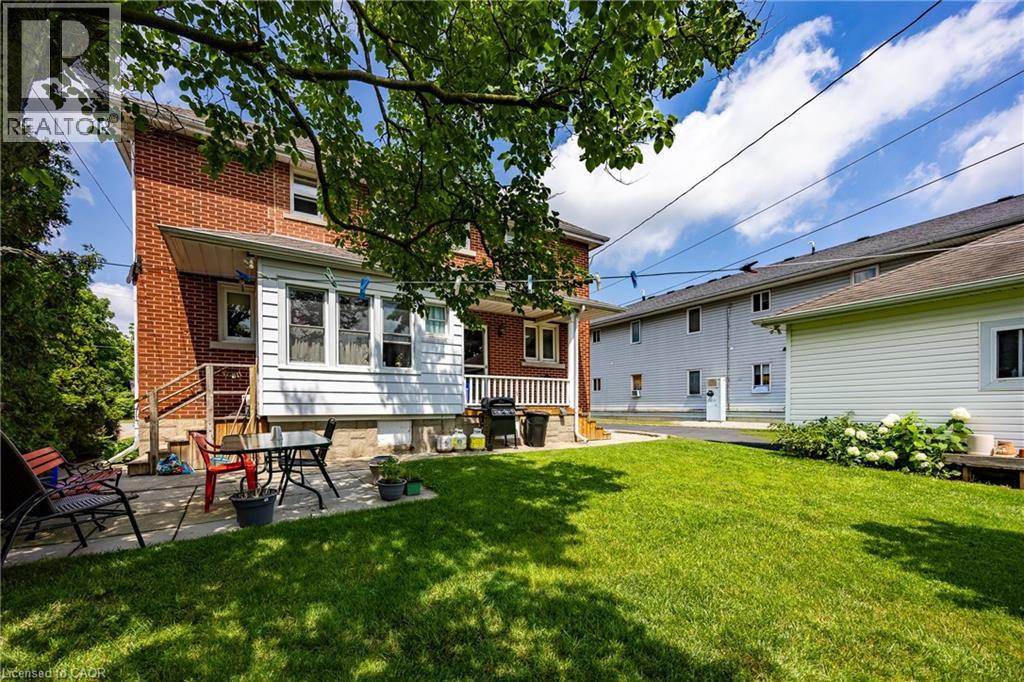 112 TALBOT Road - 2