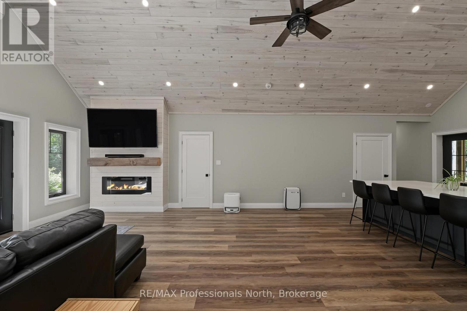 1541 BOBCAYGEON ROAD - 16