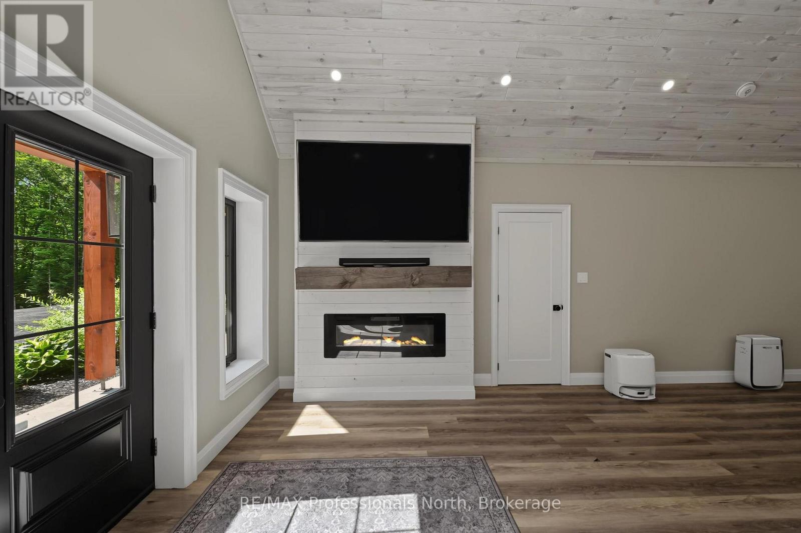 1541 BOBCAYGEON ROAD - 17