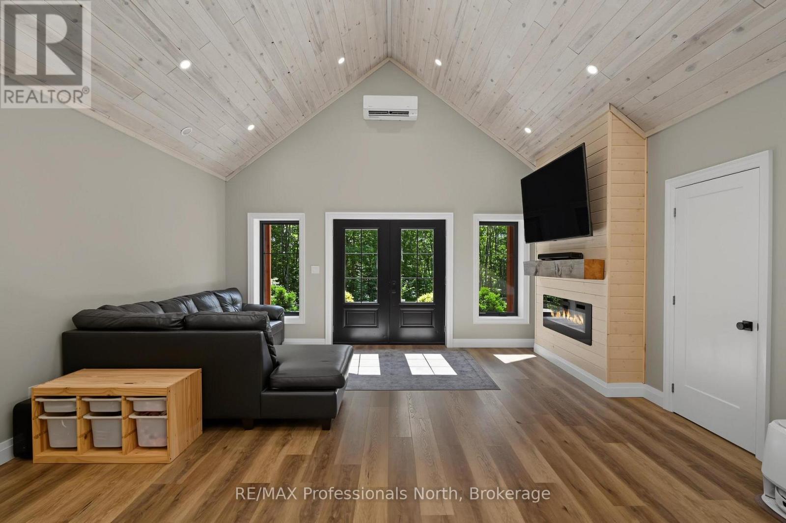 1541 BOBCAYGEON ROAD - 19