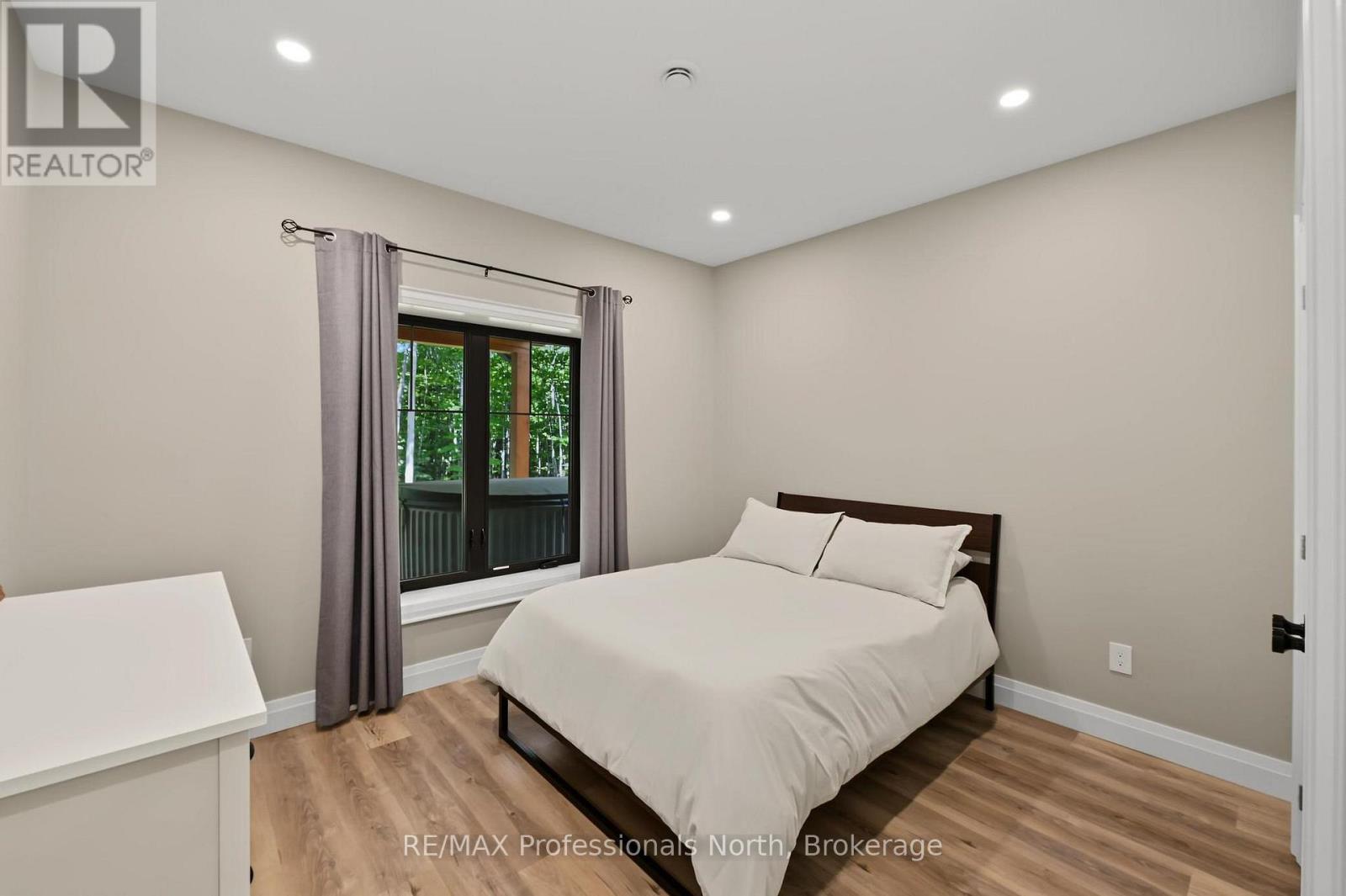 1541 BOBCAYGEON ROAD - 22