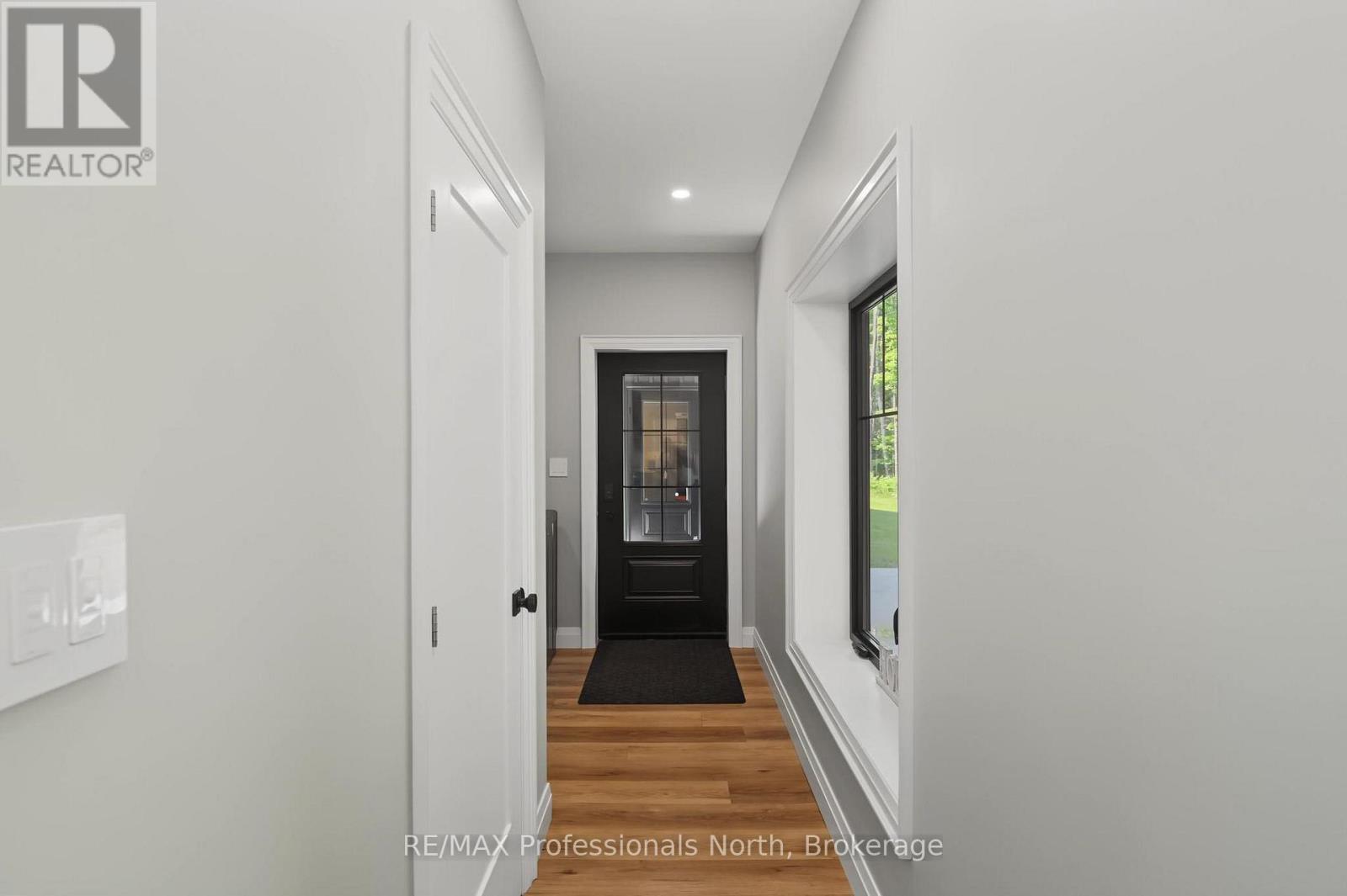 1541 BOBCAYGEON ROAD - 27