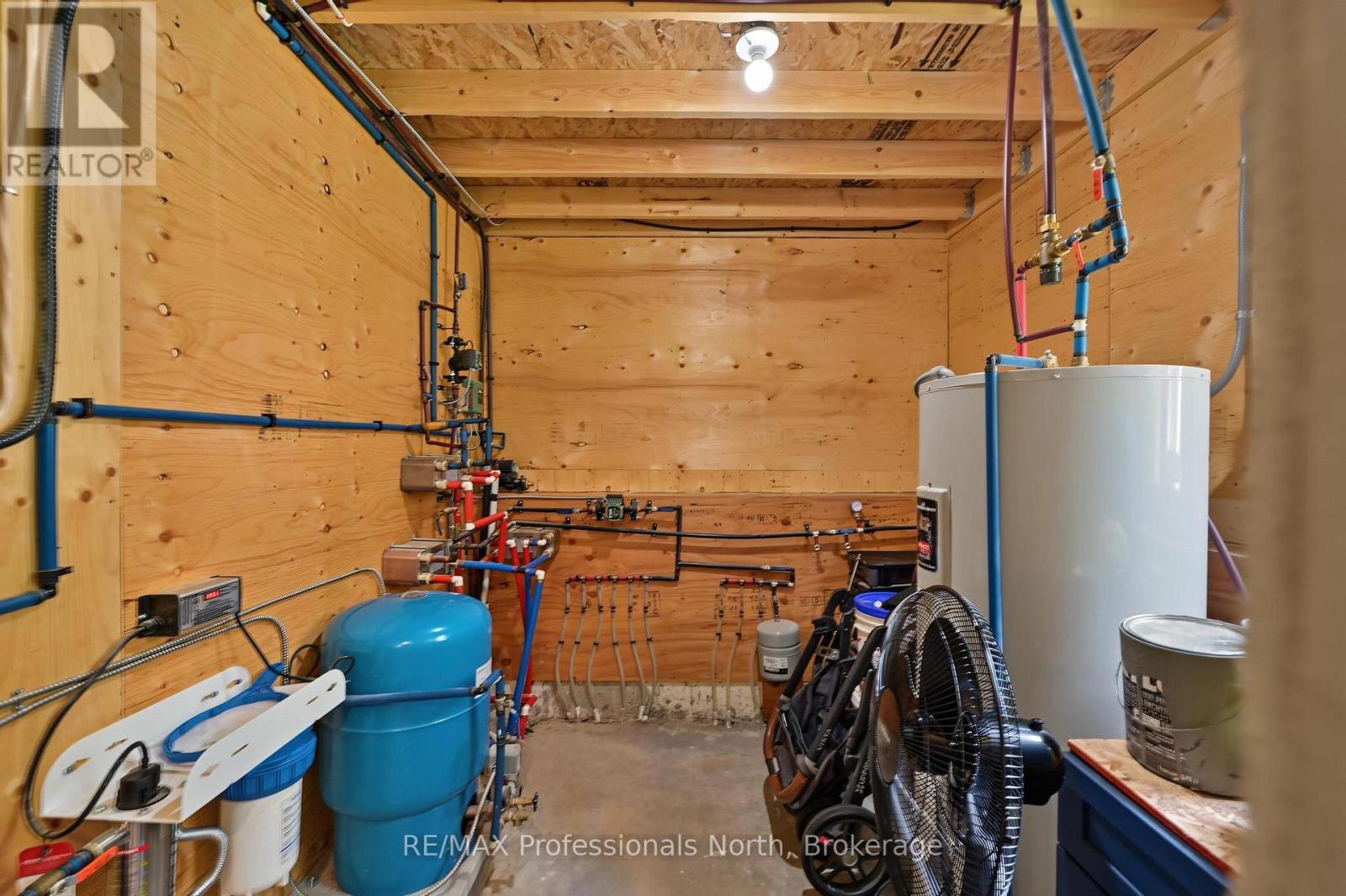 1541 BOBCAYGEON ROAD - 29