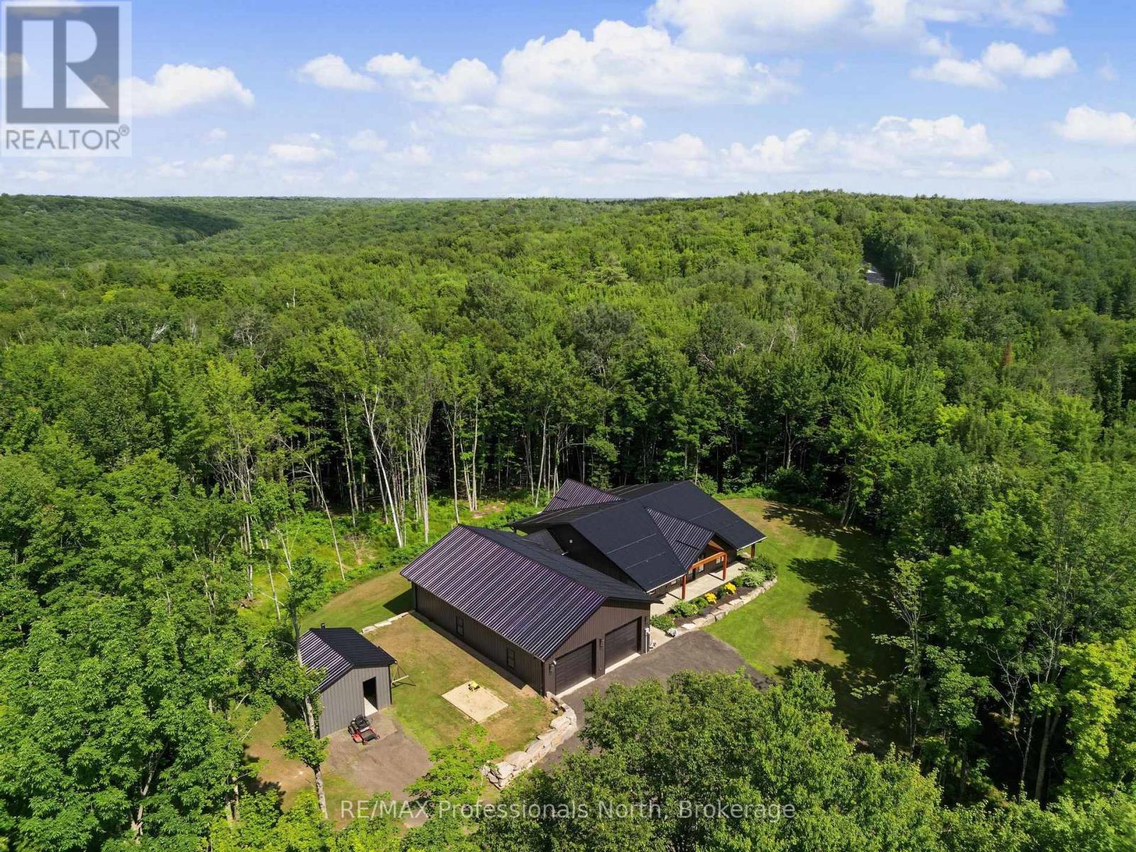 1541 BOBCAYGEON ROAD - 35
