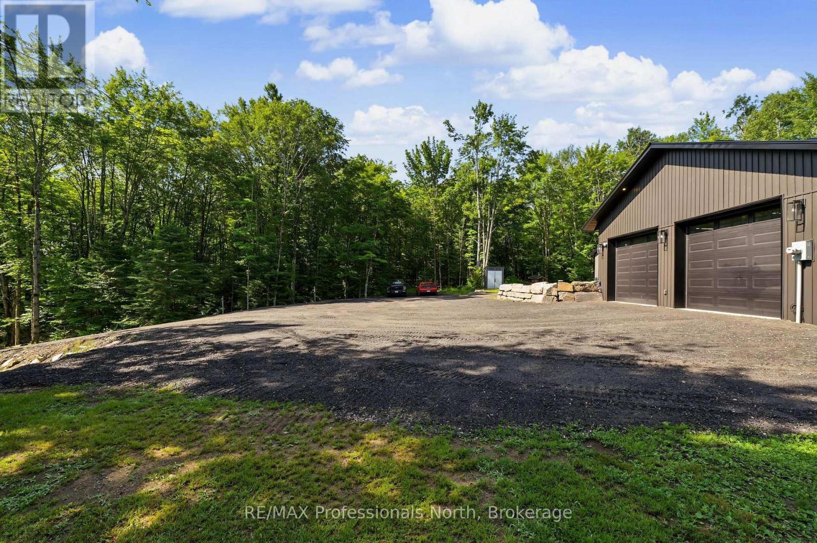 1541 BOBCAYGEON ROAD - 38