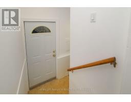 27 Cranbrooke Avenue, Toronto, ON M5M1M3 Photo 10