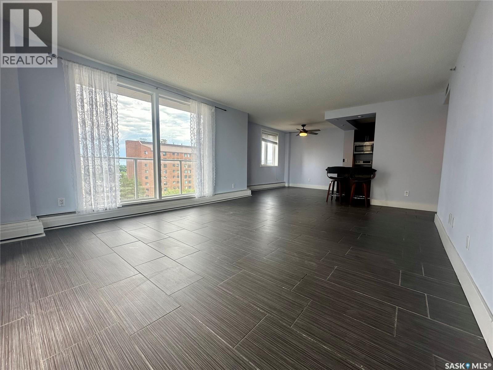 #902 320 5th AVENUE N - 13