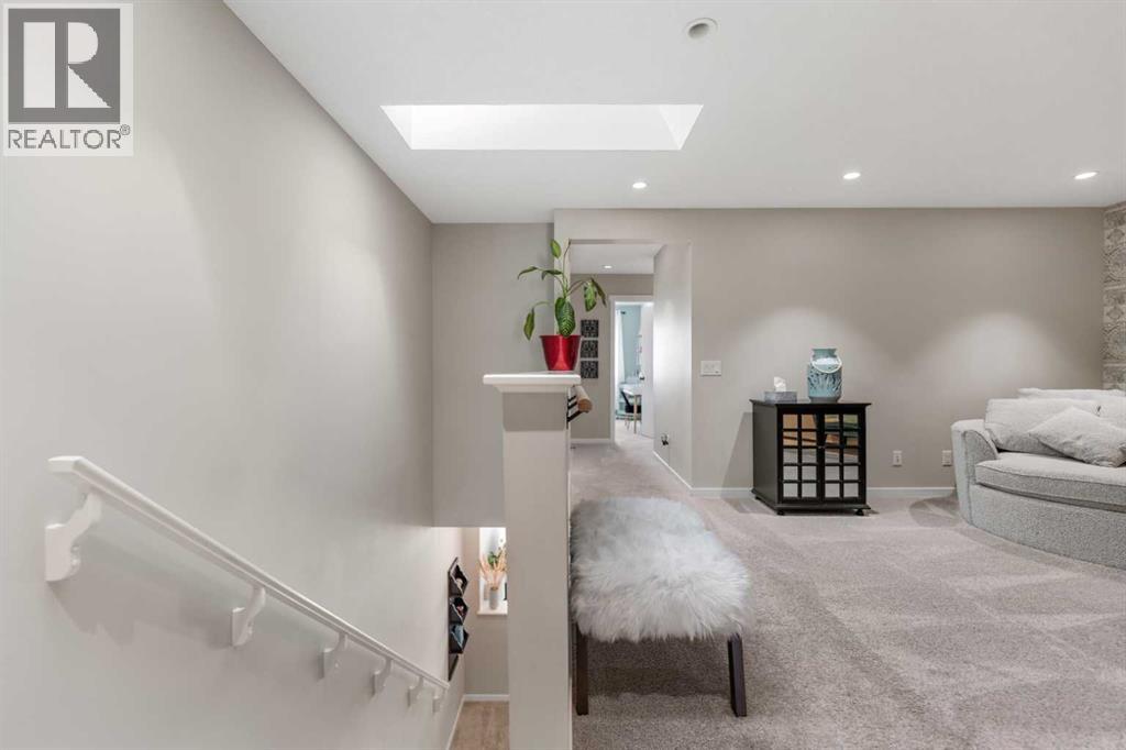 124 Masters Crescent SE - 25