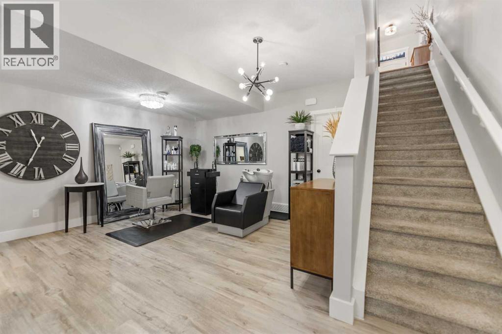 124 Masters Crescent SE - 35