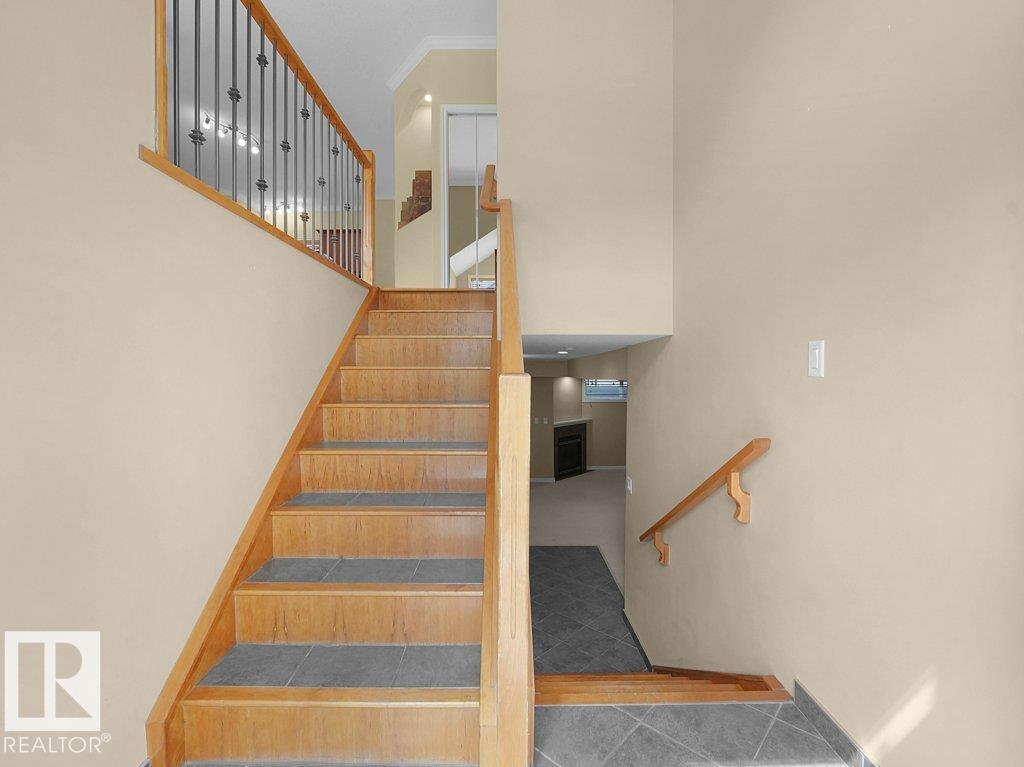 #30 17715 96 AV NW - 6