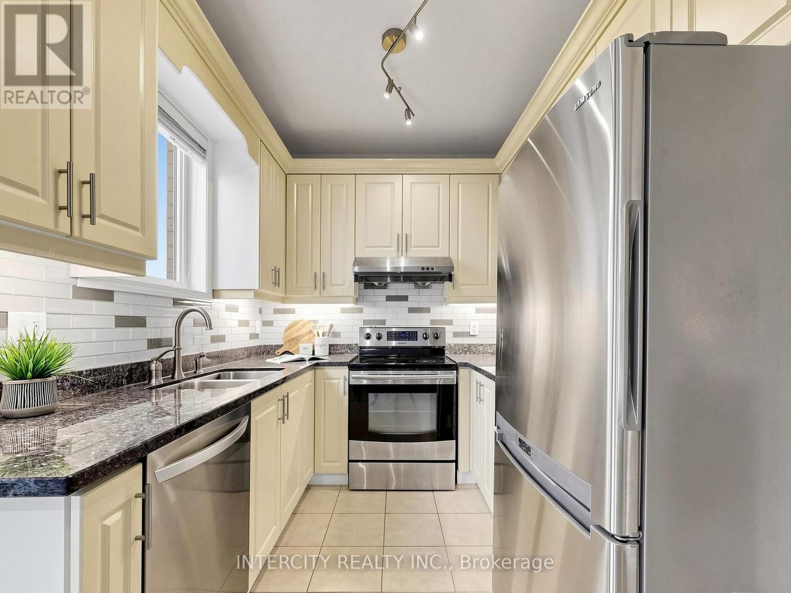 11 CHARLES STURDY ROAD - 18