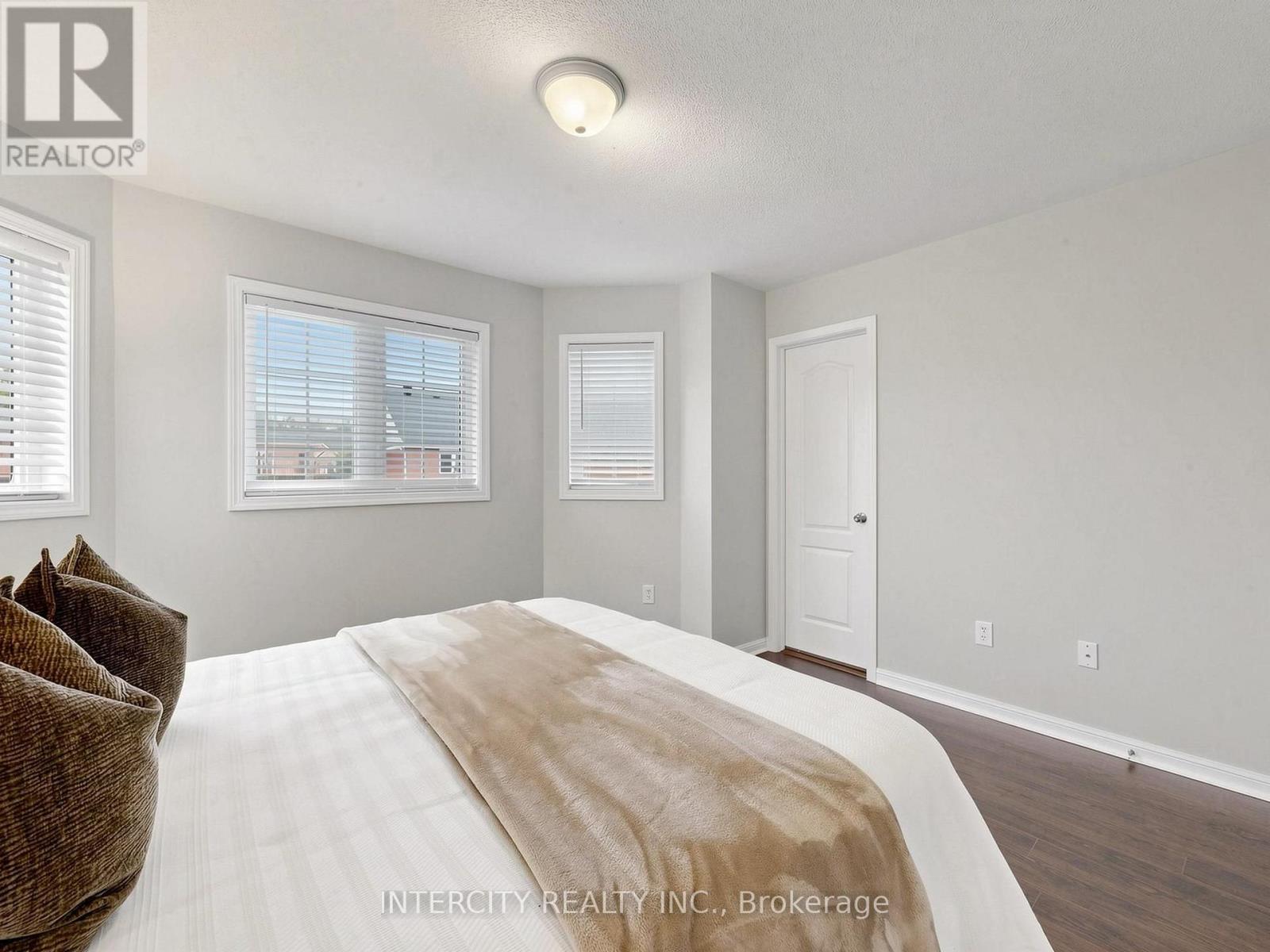 11 CHARLES STURDY ROAD - 28