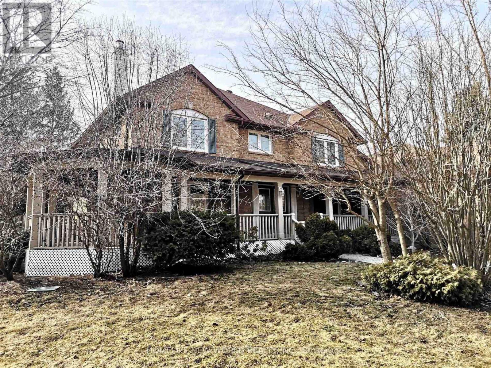 41 AMBLESIDE CRESCENT - 2