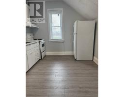 A - 48 Walter Street, Kitchener, ON N2G1S1 Photo 6