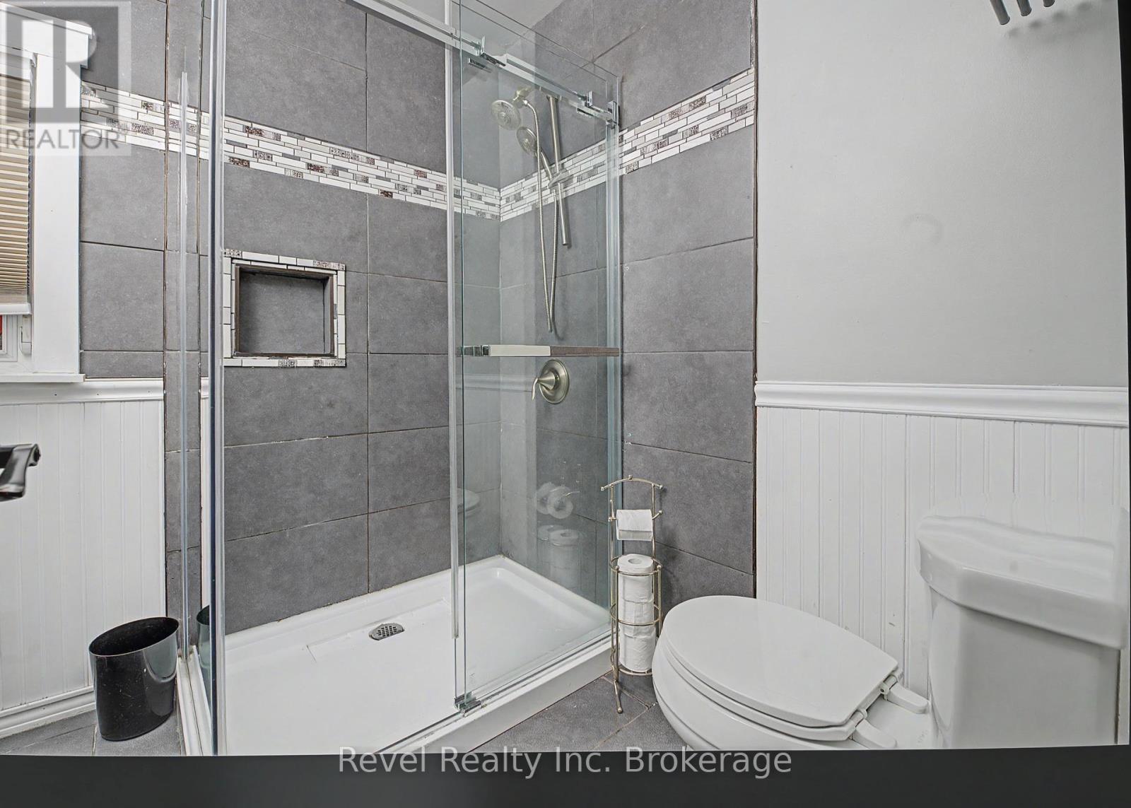 148 MAIN STREET S - Image 13