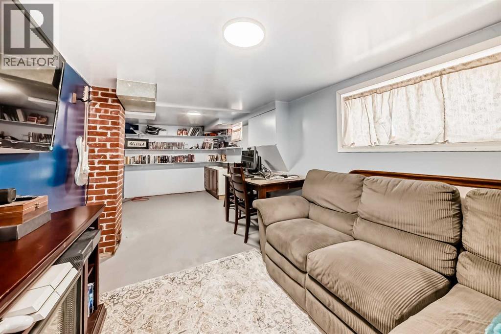 5602 51 Avenue - 16