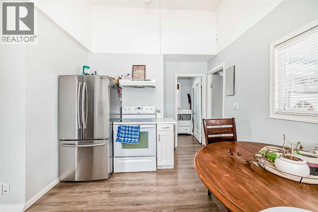 5602 51 Avenue - 6