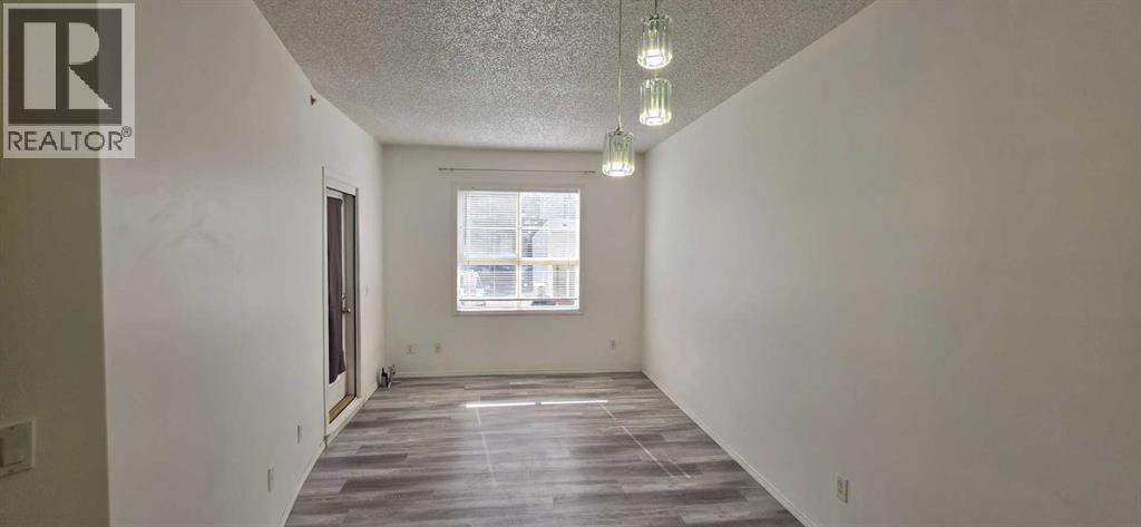 #1206 73 Erin Woods Court SE - 18