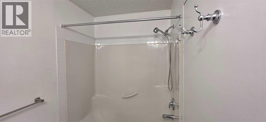 #1206 73 Erin Woods Court SE - 15
