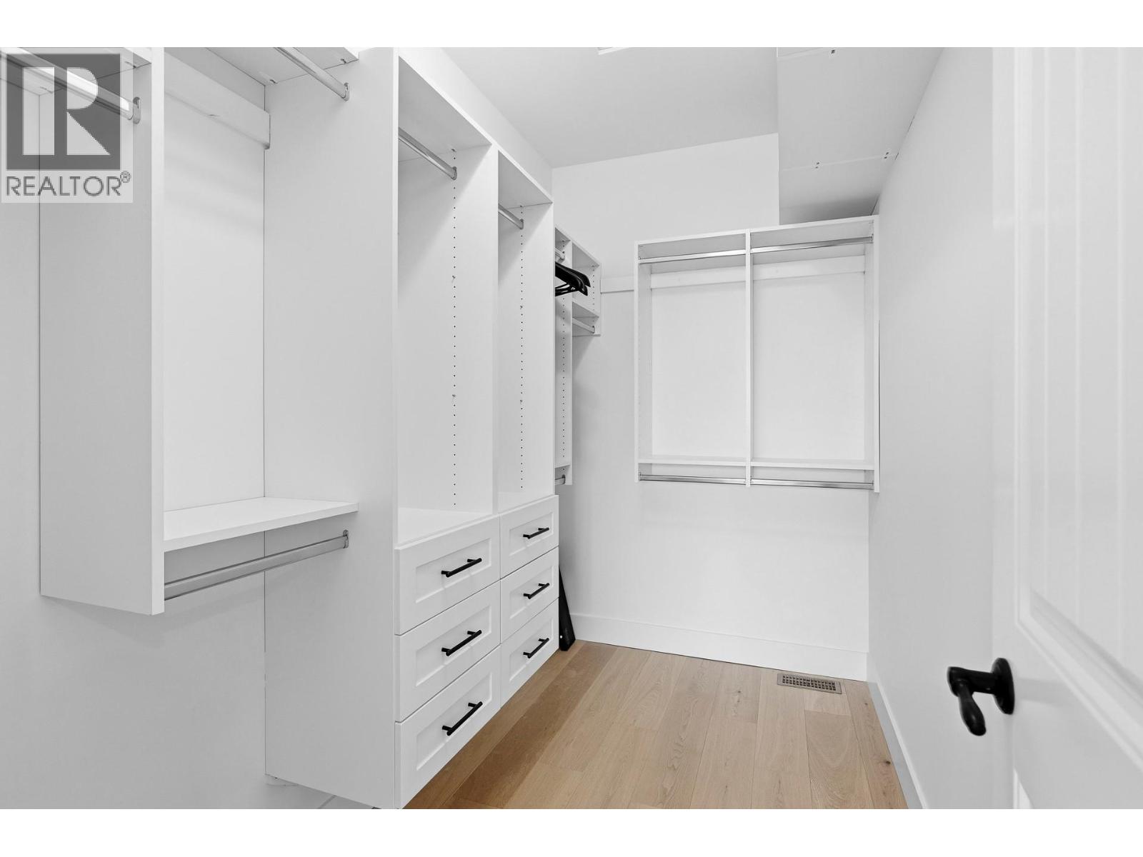 476 Silversage Place - 29