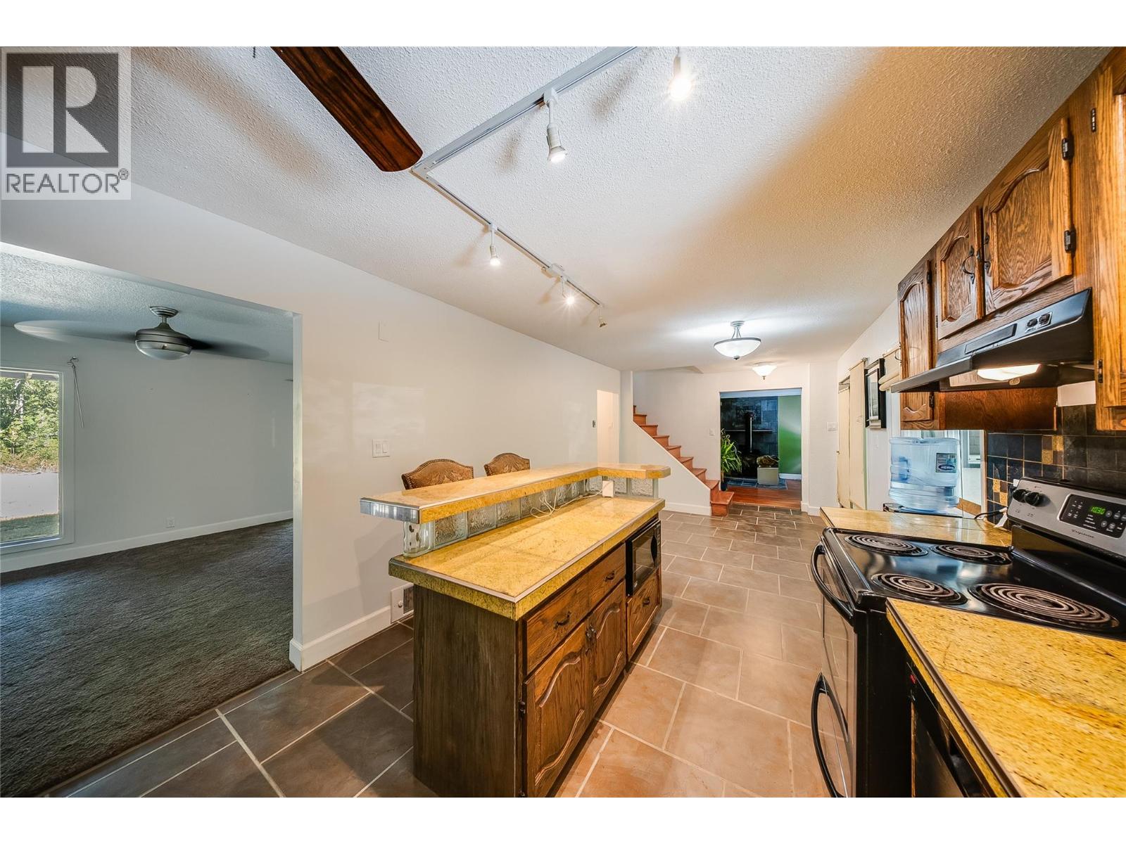 60 Short Street - 5