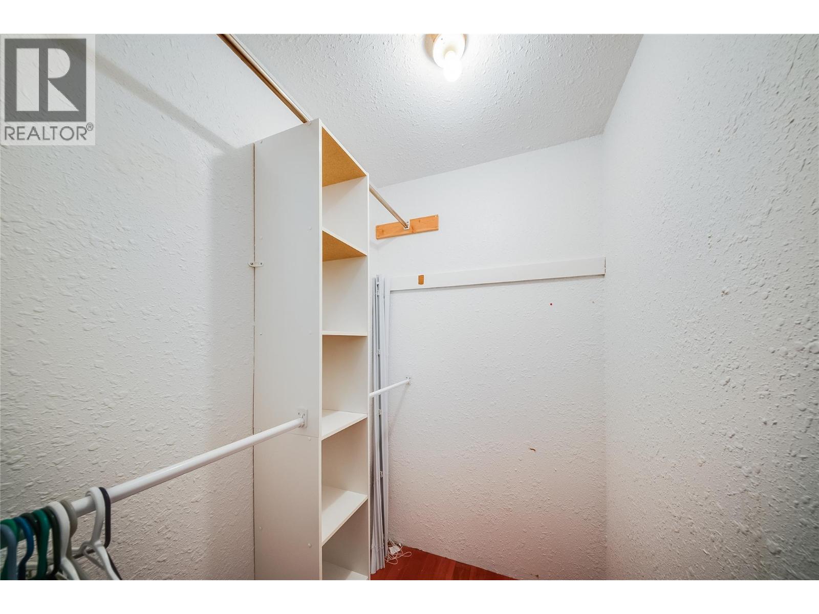 60 Short Street - 16