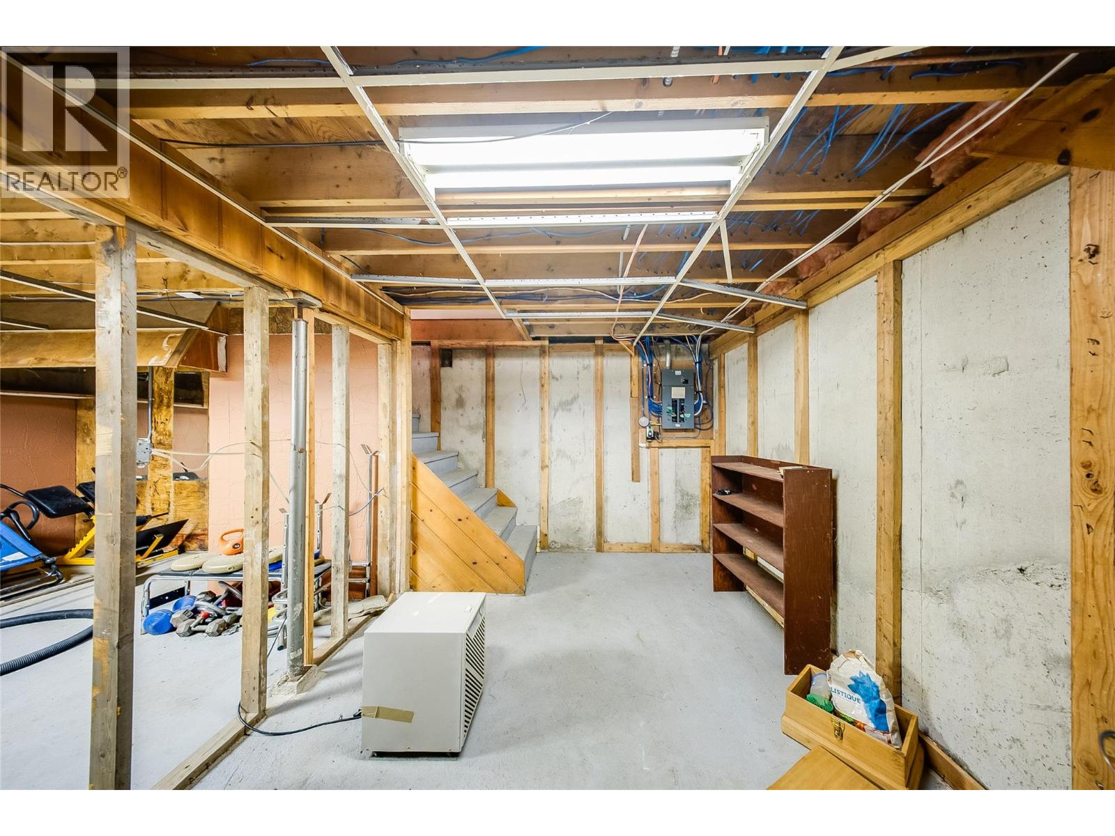 60 Short Street - 24