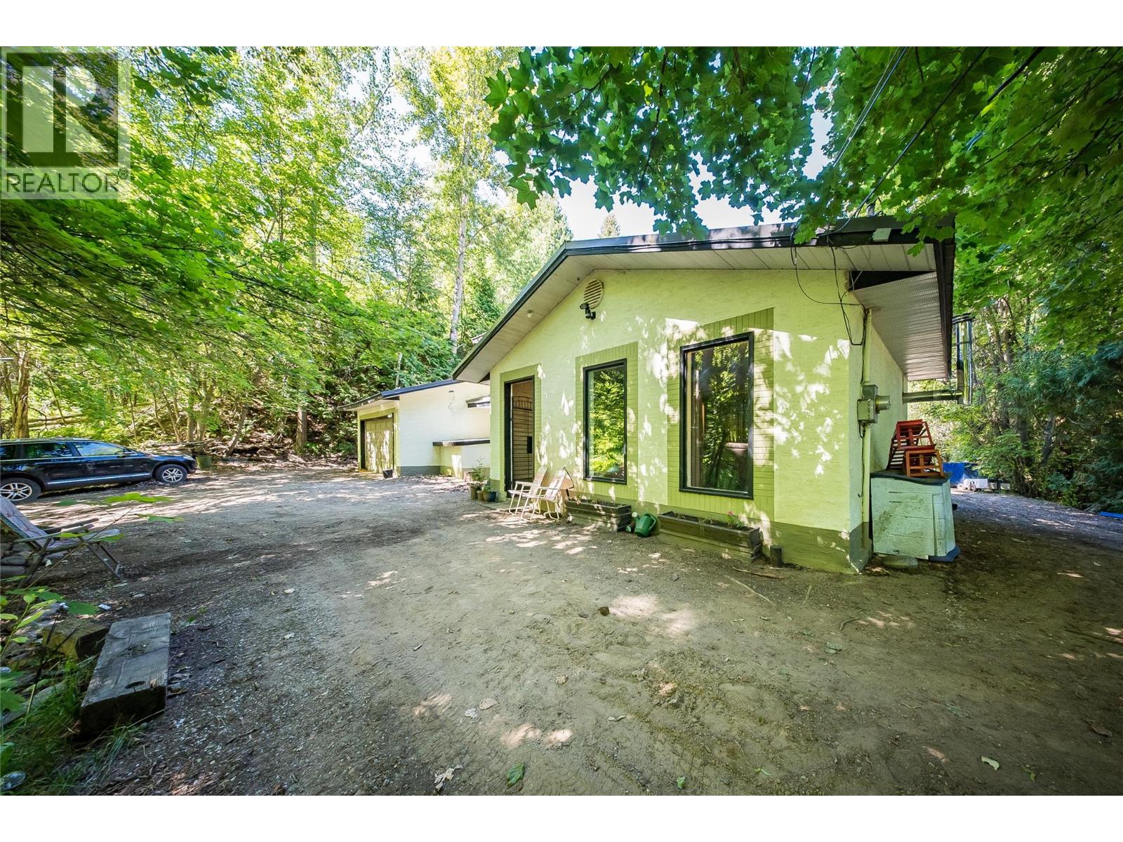 60 Short Street - 26