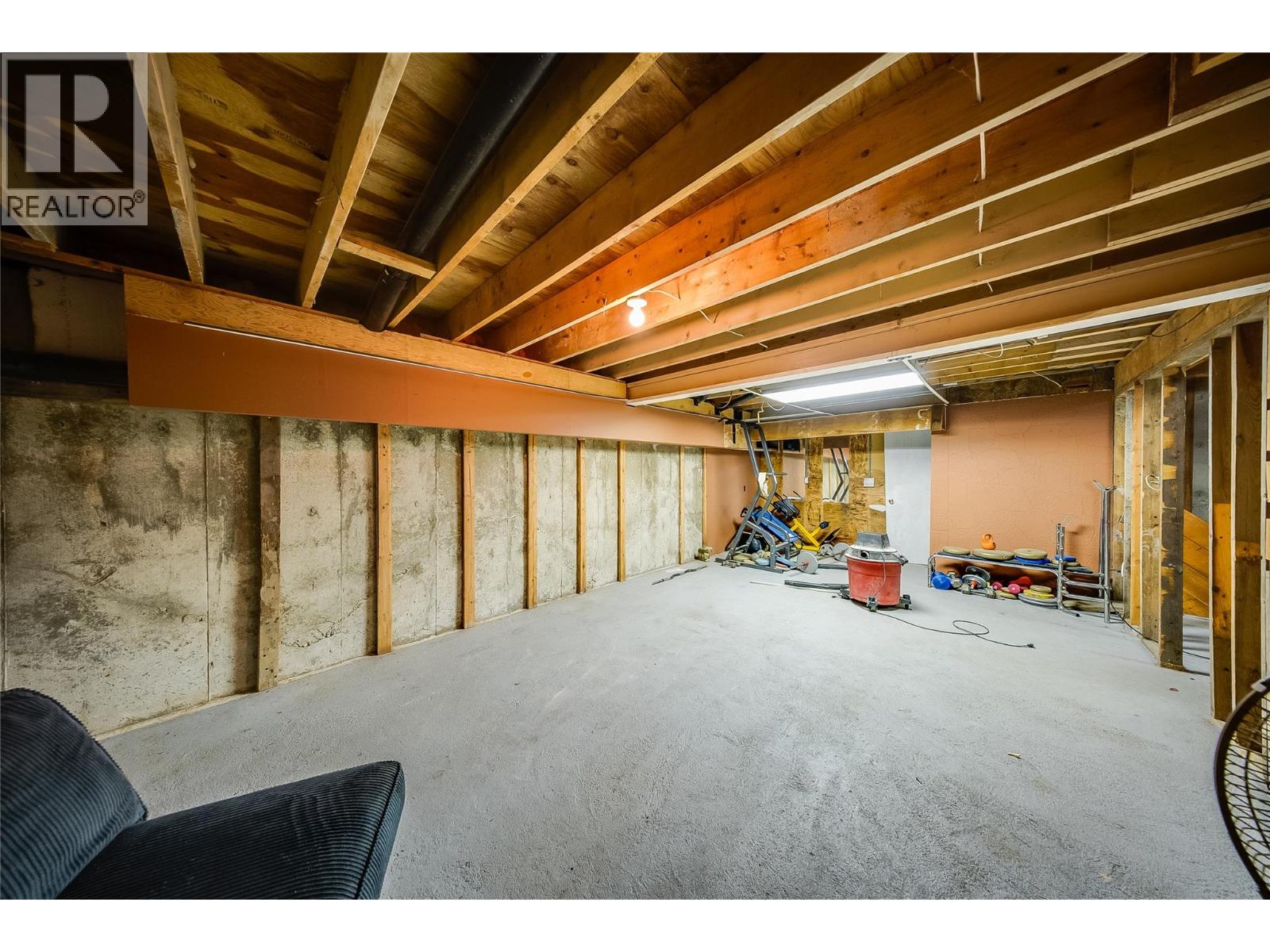 60 Short Street - 22
