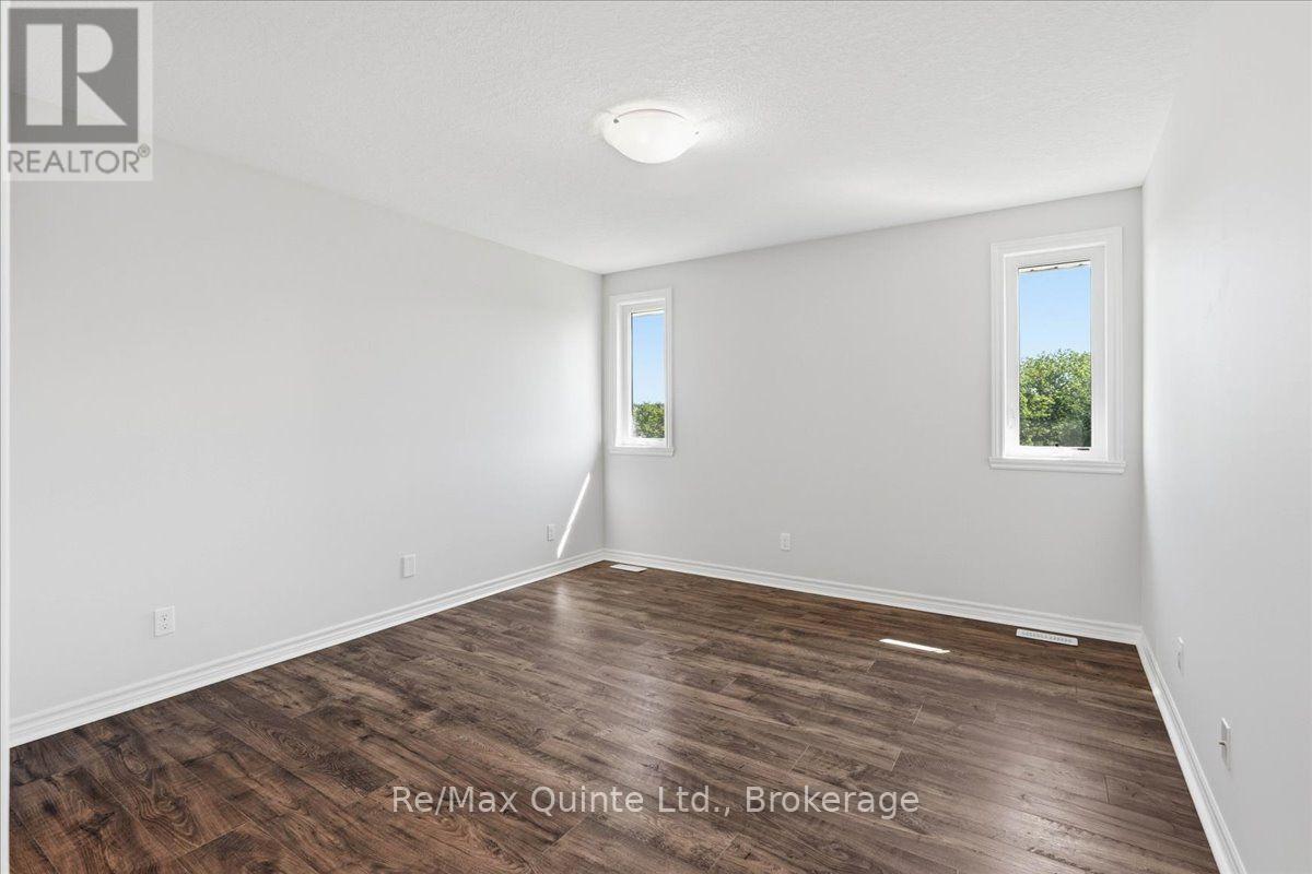 119 GREENHILL LANE - 17