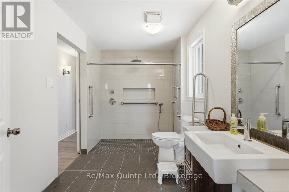 119 GREENHILL LANE - 21