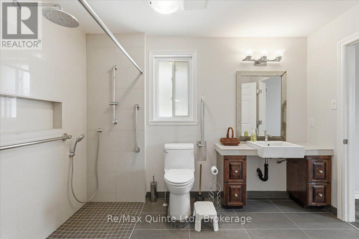 119 GREENHILL LANE - 22