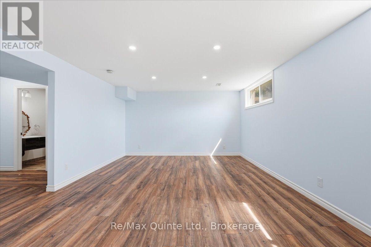 119 GREENHILL LANE - 28
