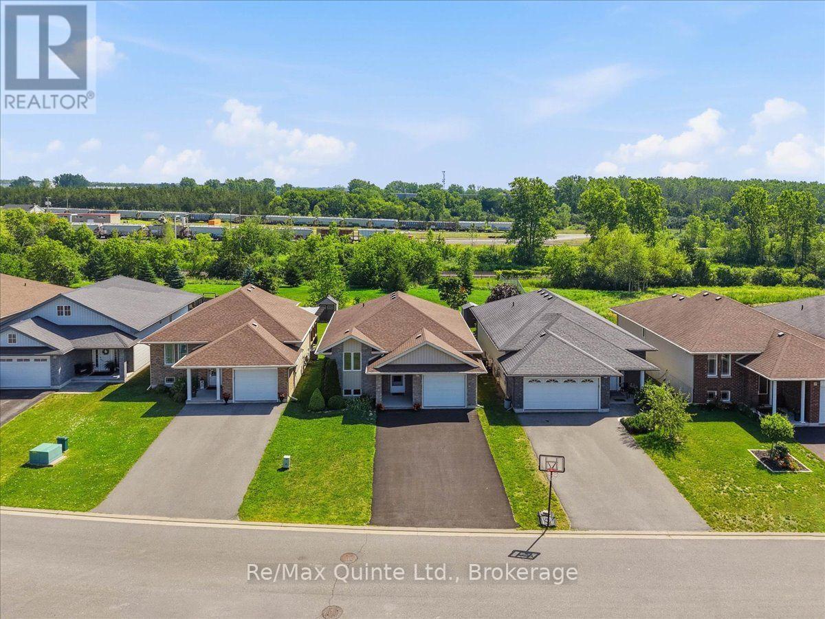 119 GREENHILL LANE - 3