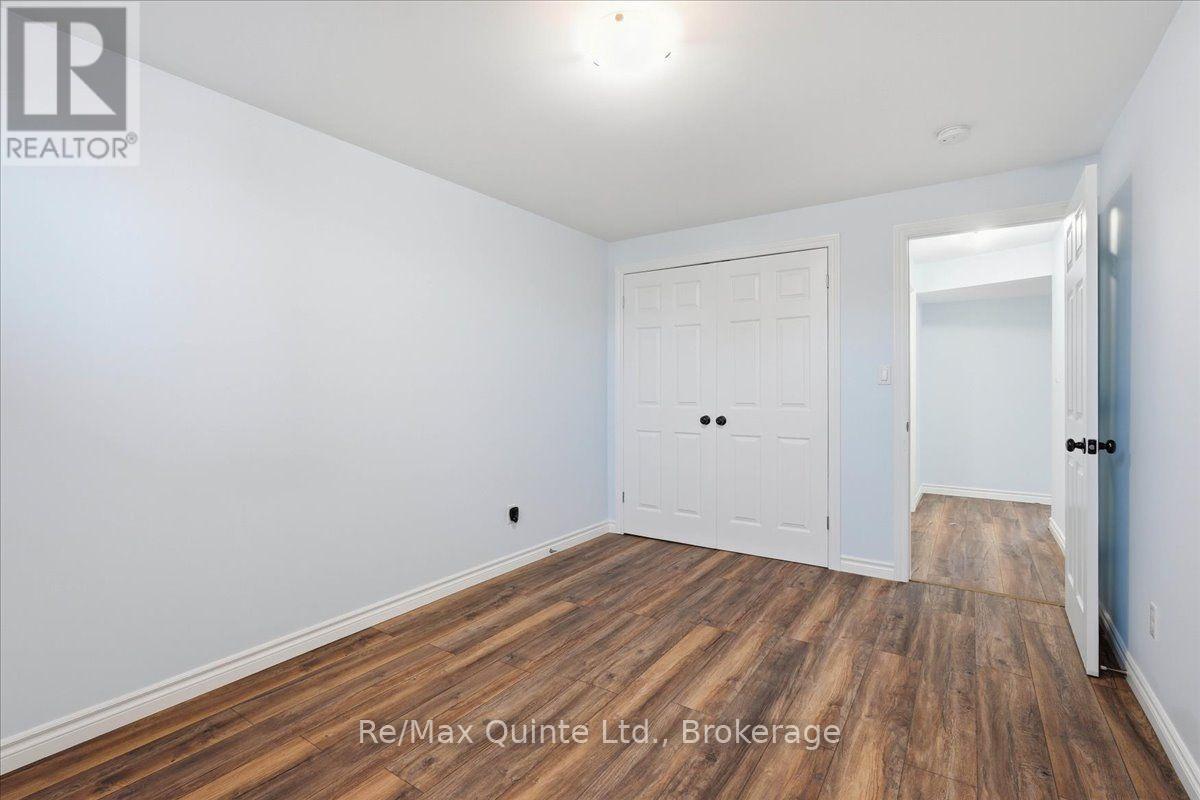 119 GREENHILL LANE - 32