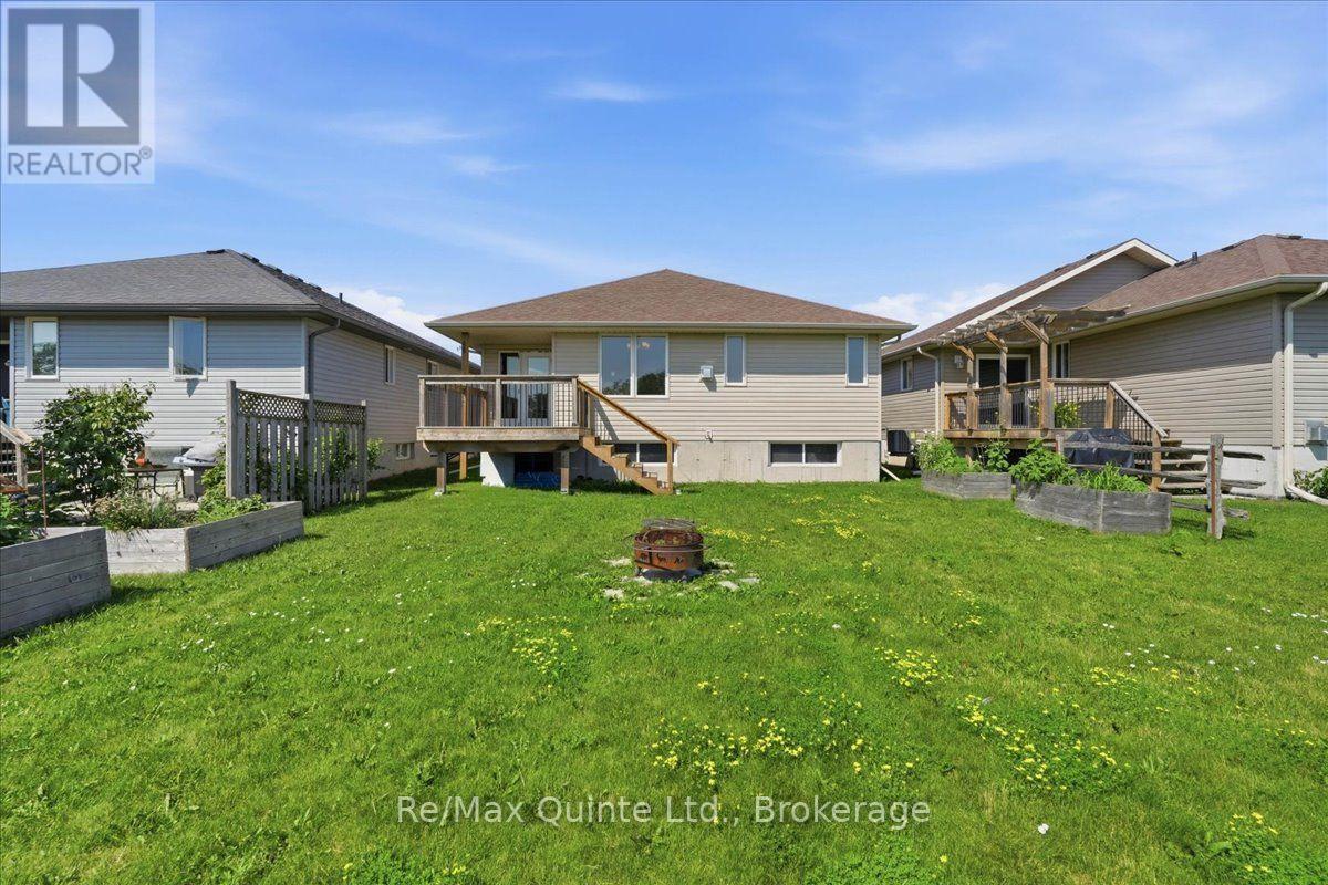 119 GREENHILL LANE - 35