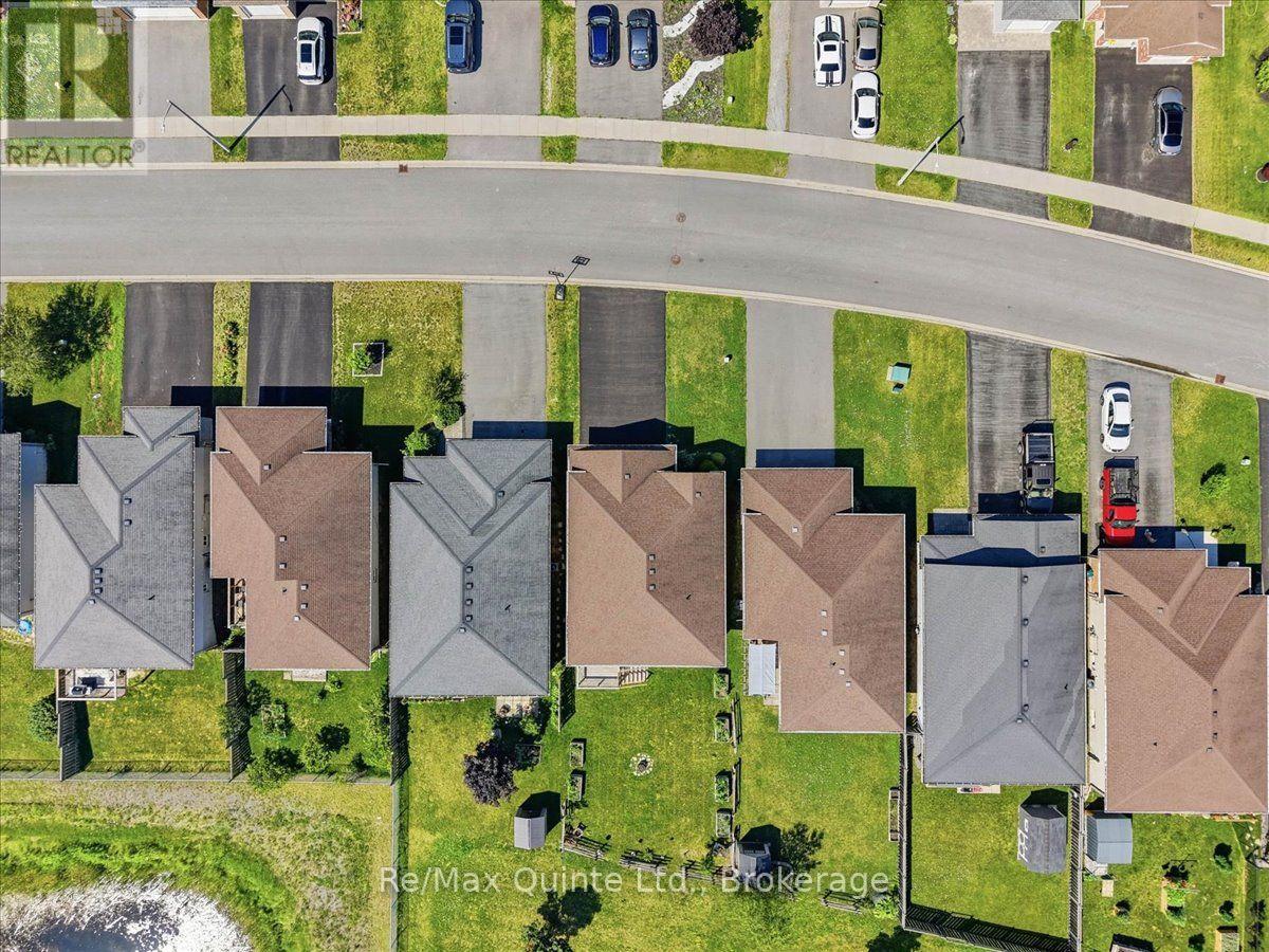 119 GREENHILL LANE - 39
