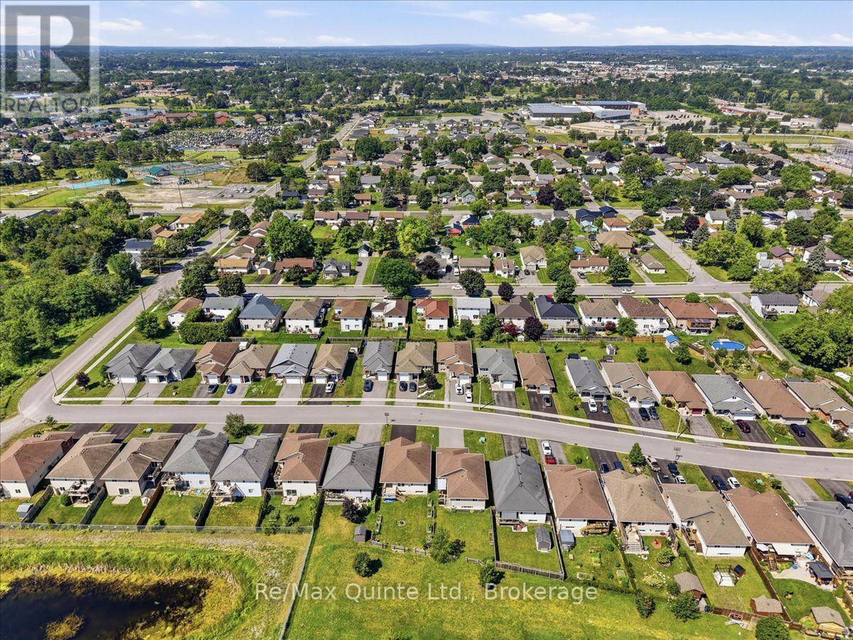 119 GREENHILL LANE - 40