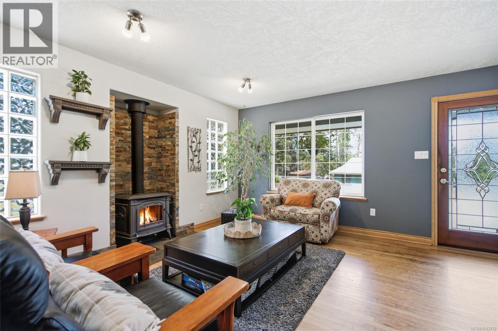 1755 Whibley Rd - 11