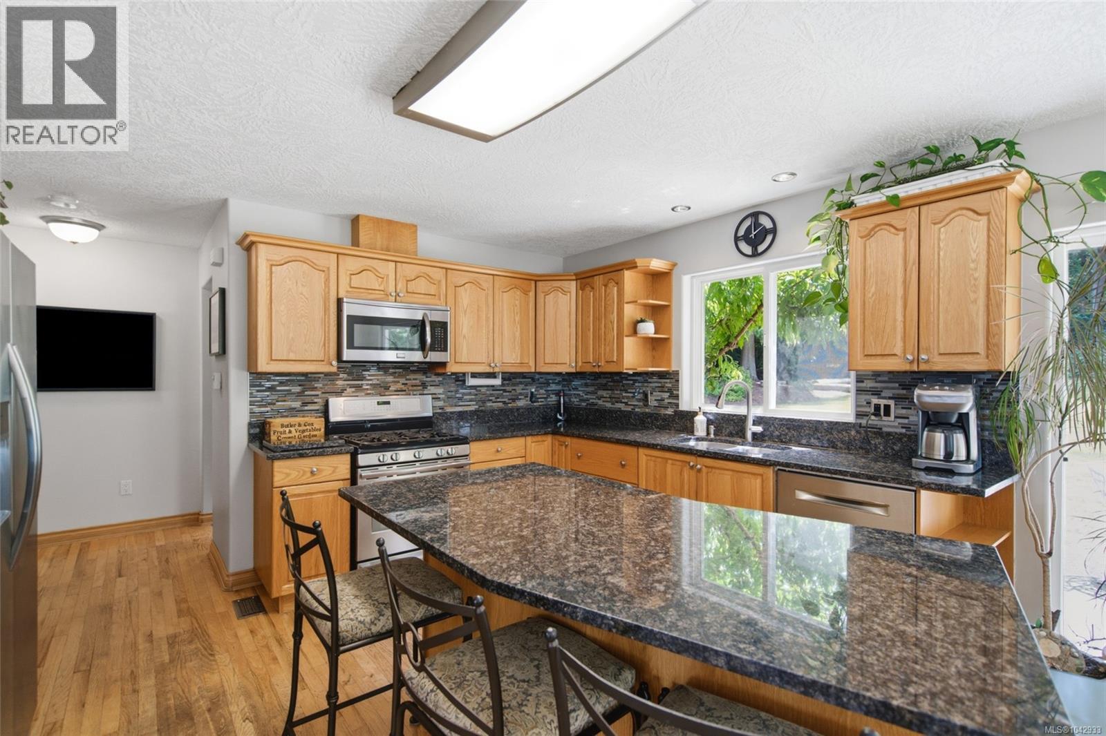 1755 Whibley Rd - 15