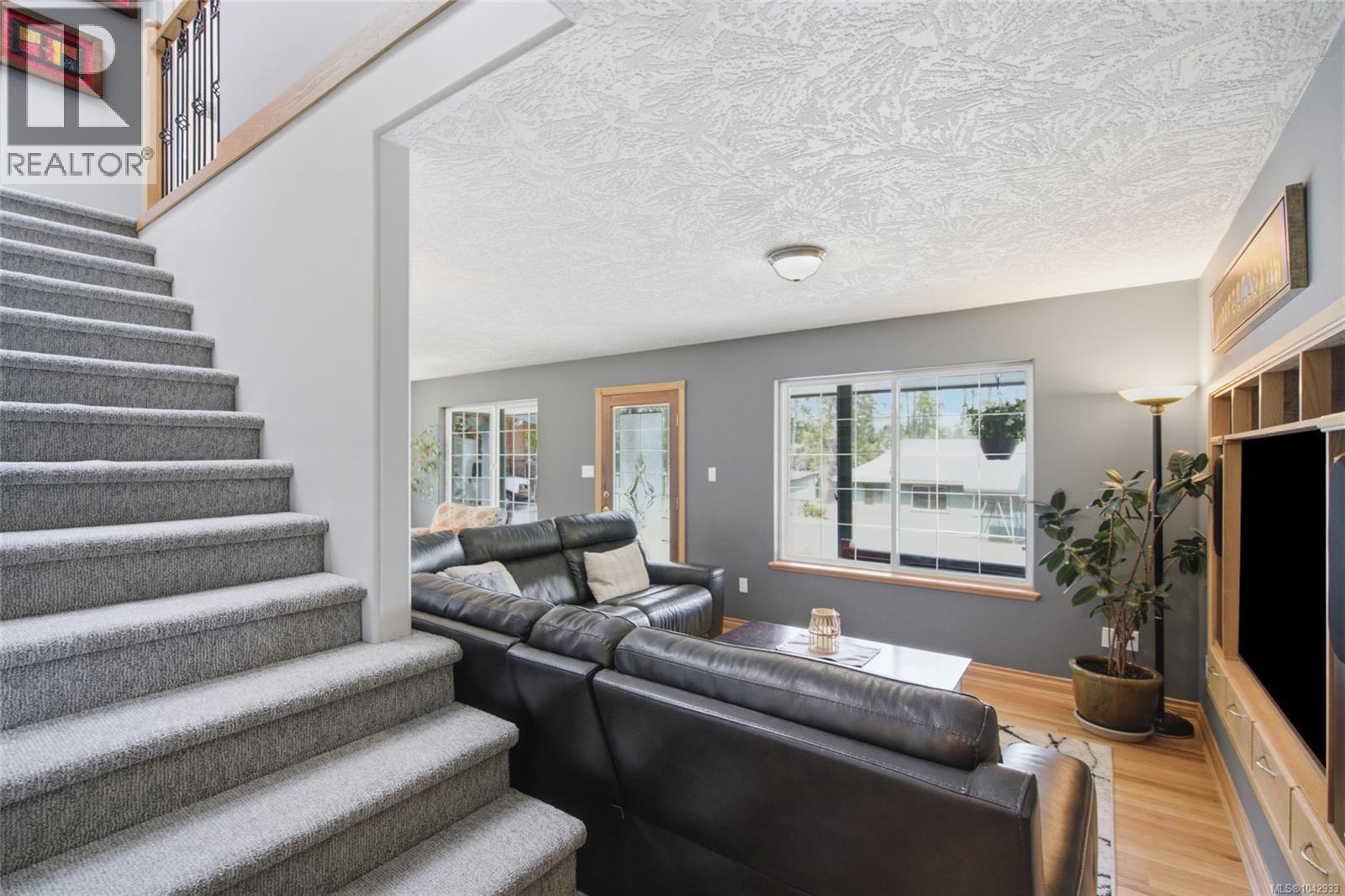 1755 Whibley Rd - 31