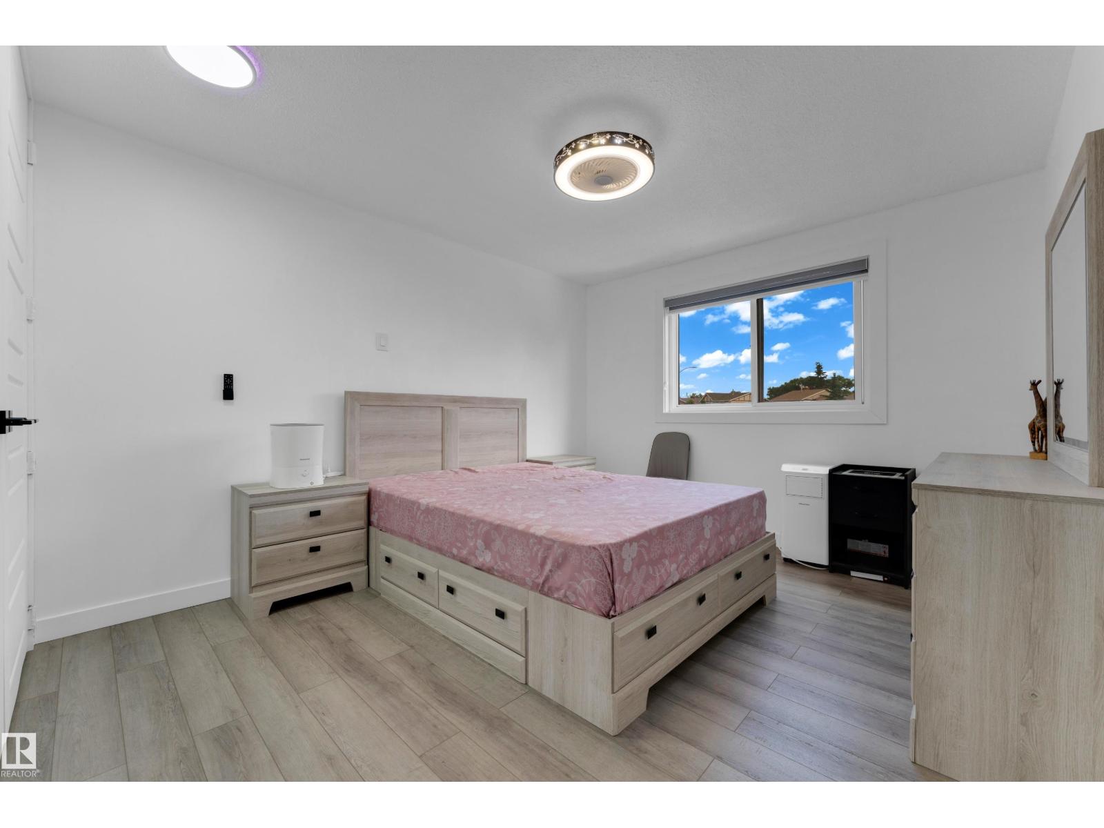 4603 36 AV NW NW - 10