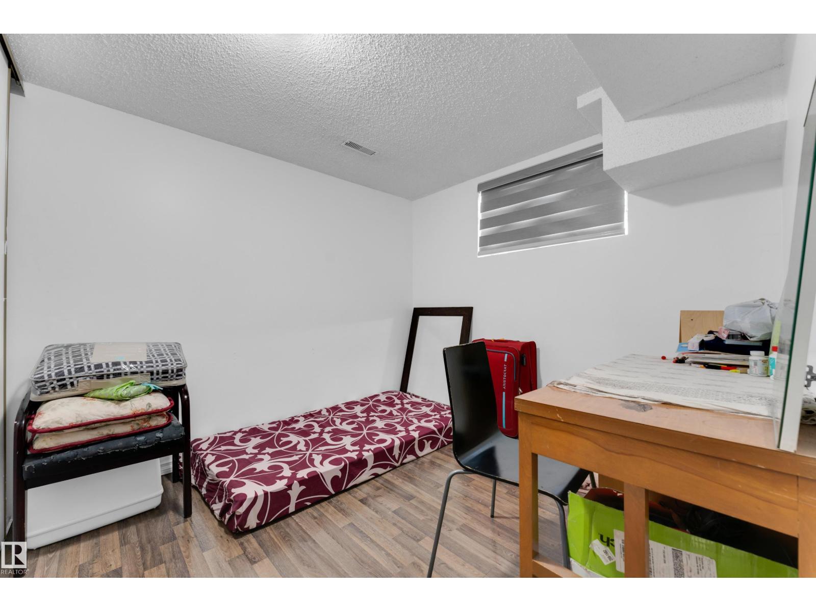 4603 36 AV NW NW - 23