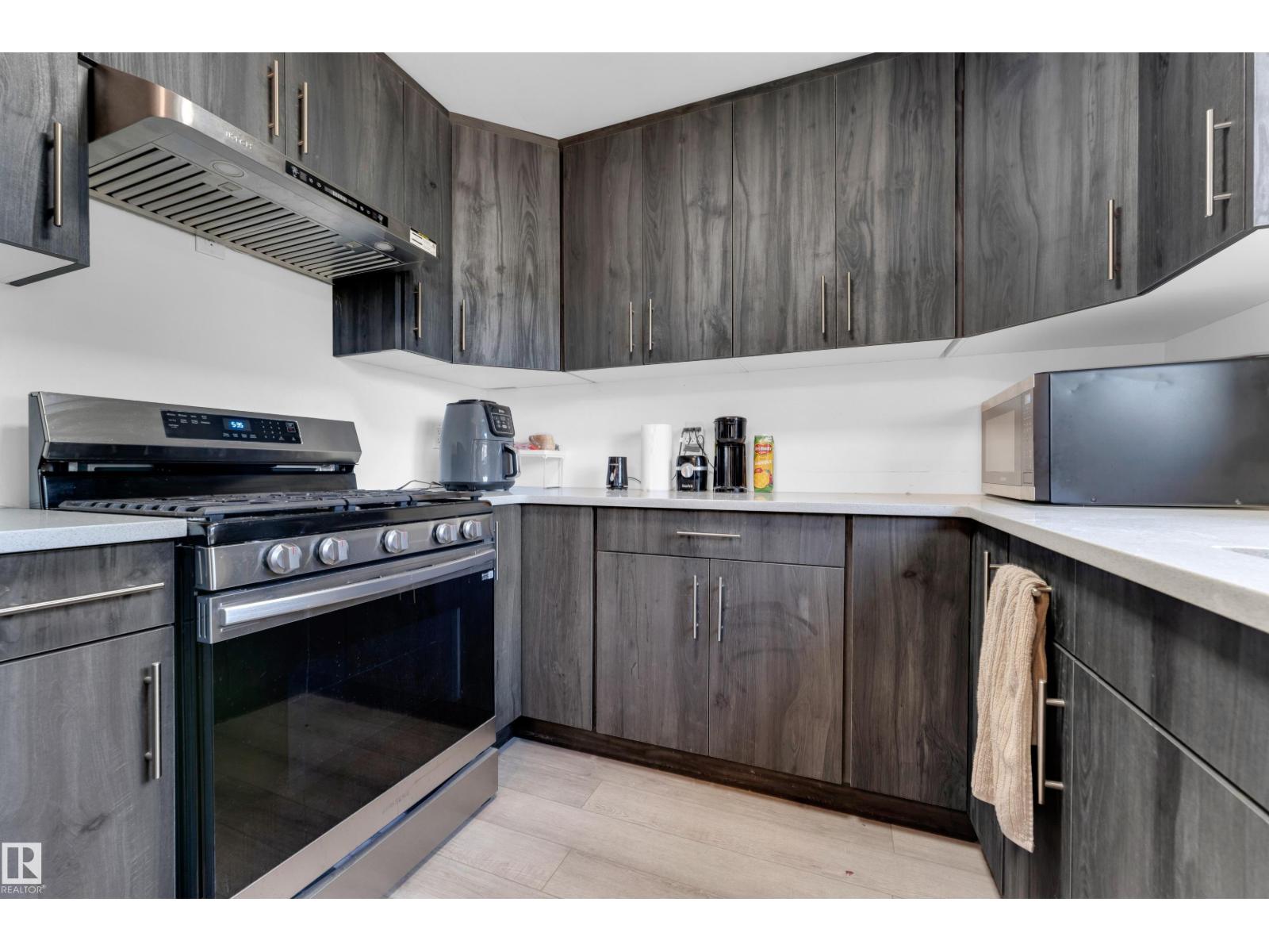 4603 36 AV NW NW - 6