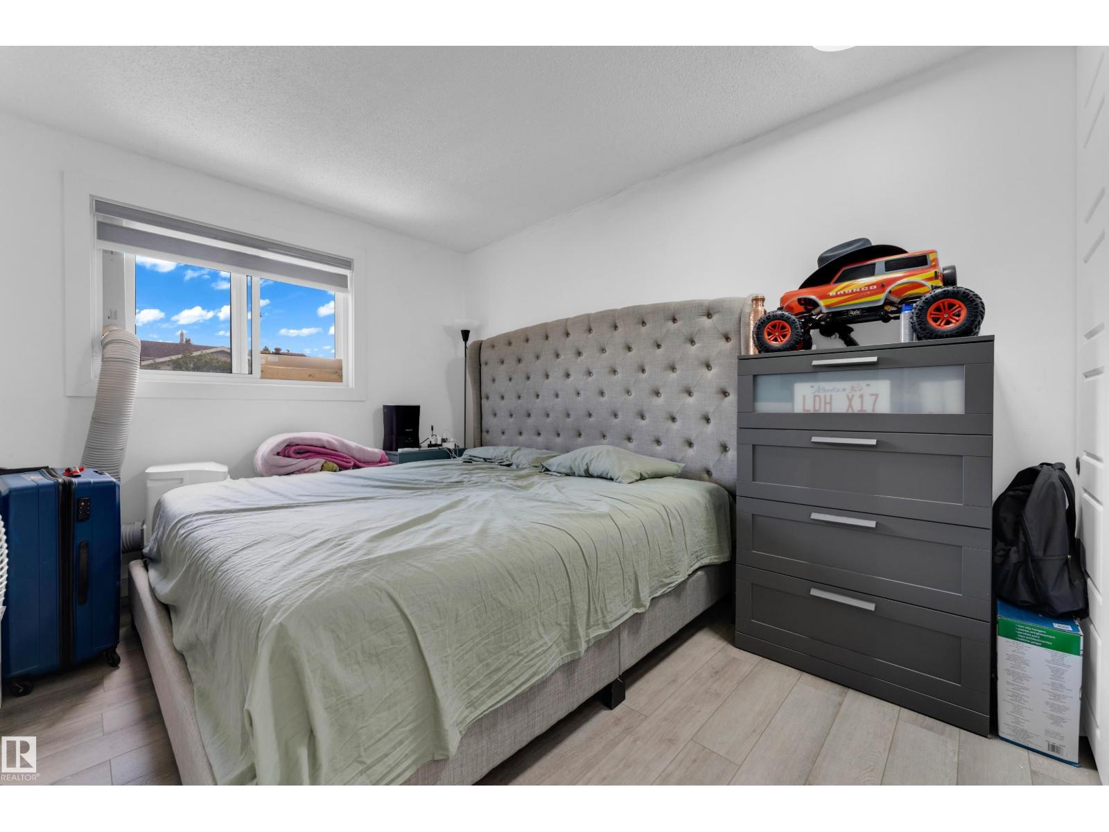4603 36 AV NW NW - 9