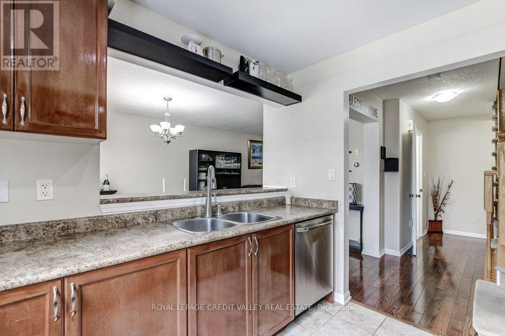 #66 71 GARTH MASSEY DRIVE - 15