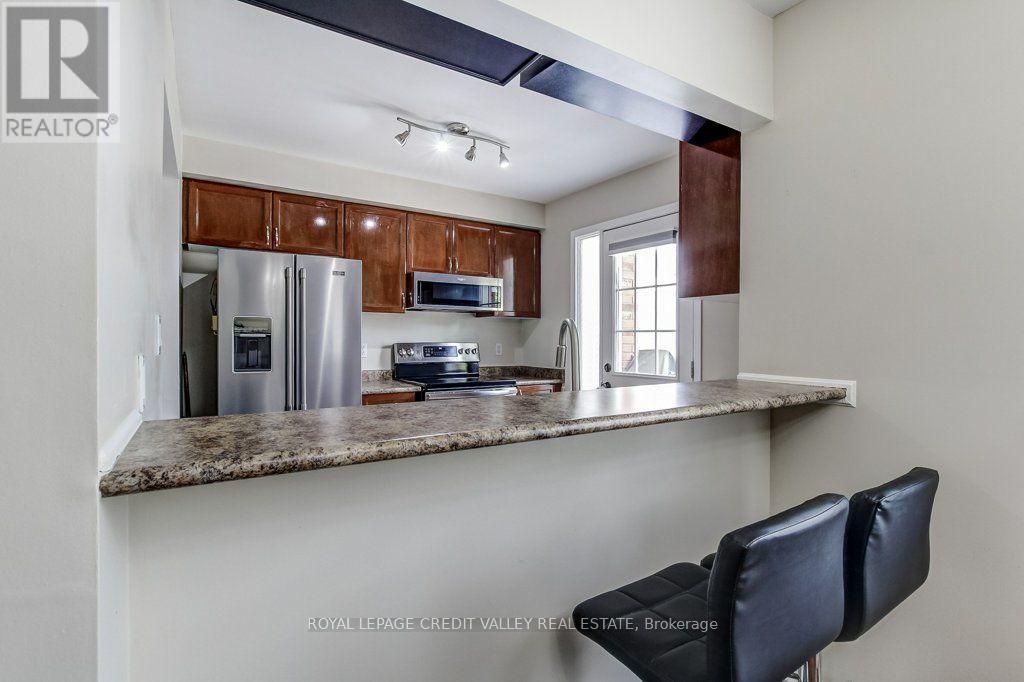 #66 71 GARTH MASSEY DRIVE - 17