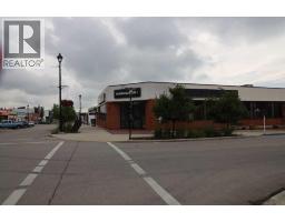 137 Second Avenue, Strathmore, AB T1P1K2 Photo 15