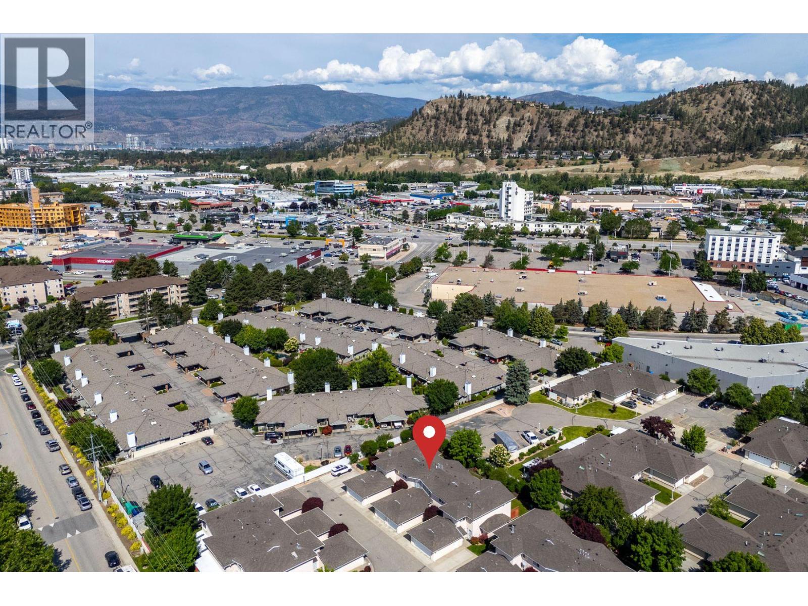 #10 1800 Parkview Crescent - 7
