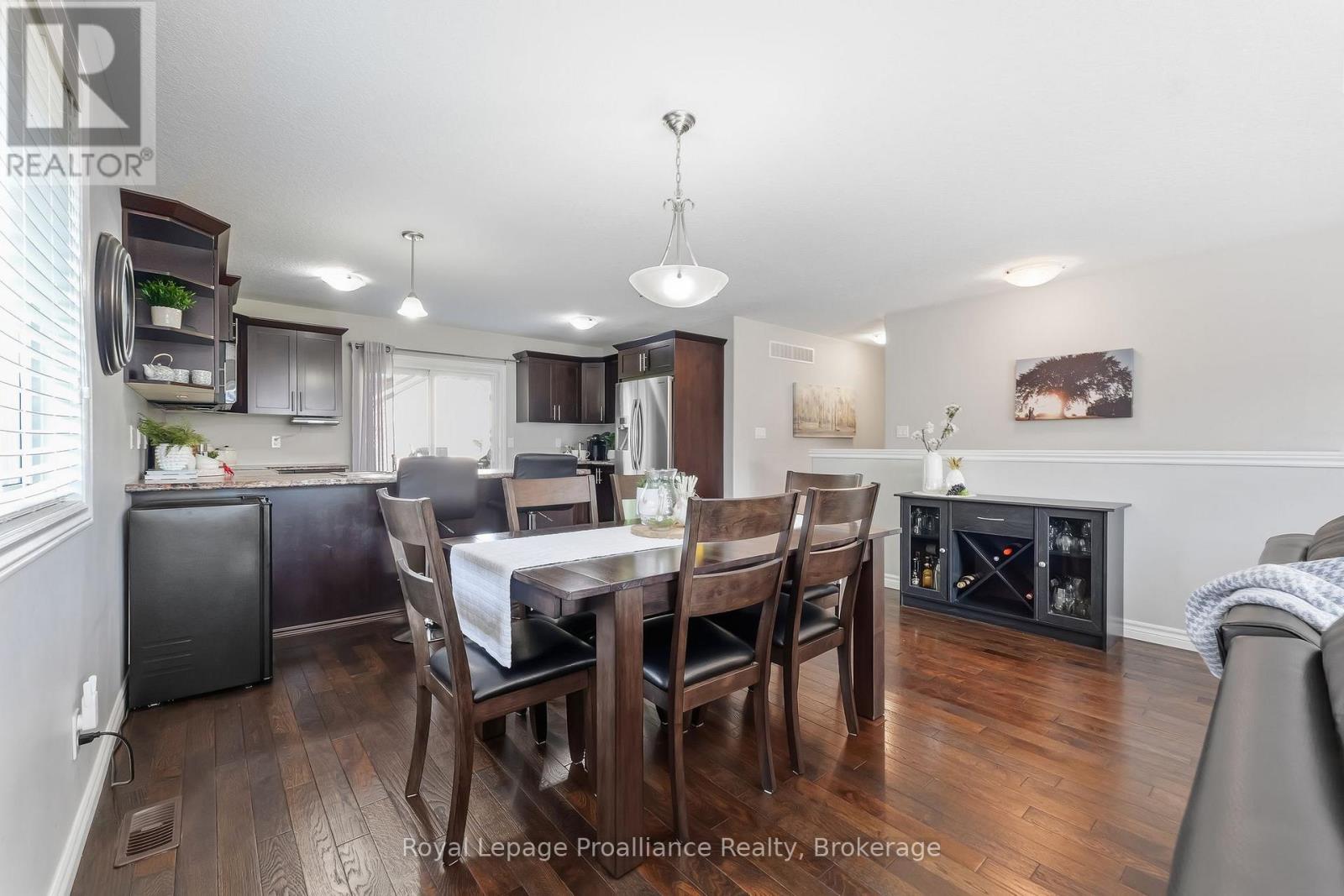35 WARD DRIVE - Image 14